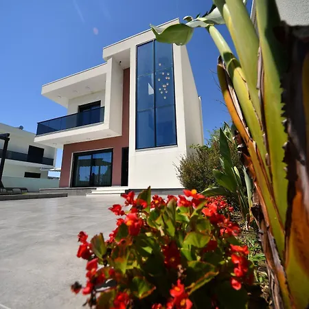 Lavea Villa